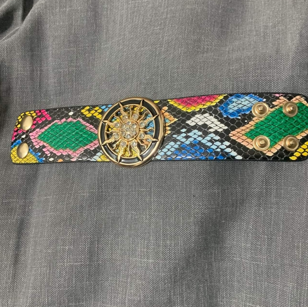 Fashion Rhinestone Cuff - Picture 5 of 7